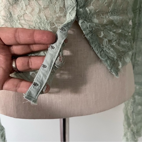 Free People Green Madison Lace top size XS New - Picture 4 of 8